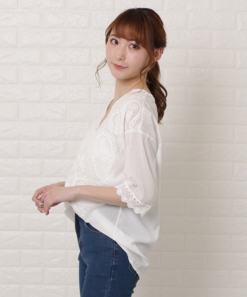 Lace Ladies(レースレディース)の「レース刺繍ブラウス(シャツ/ブラウス・レディース・ホワイト・XL/M/L/S)」の11枚目の写真
