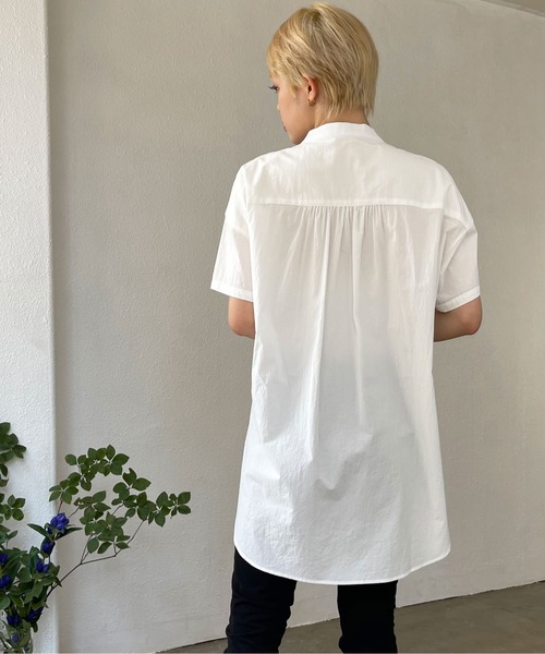 Shelly island(シェリーアイランド)の「ハーフスリーブタックシャツ(シャツ/ブラウス・レディース・ホワイト/ブラック・FREE)」の9枚目の写真