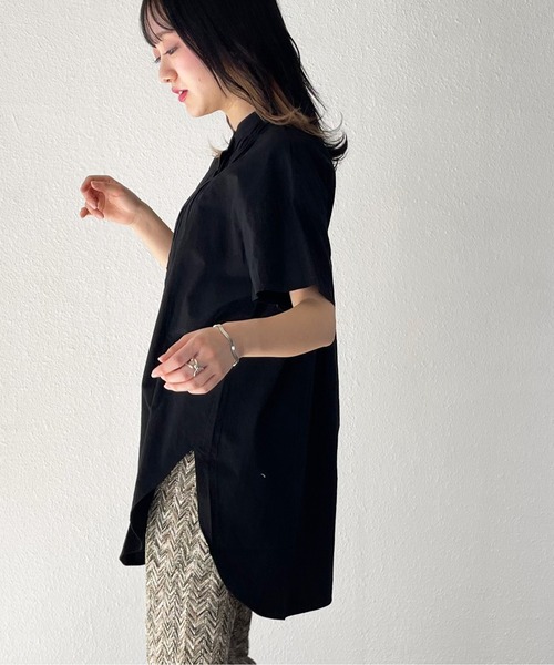 Shelly island(シェリーアイランド)の「ハーフスリーブタックシャツ(シャツ/ブラウス・レディース・ホワイト/ブラック・FREE)」の15枚目の写真