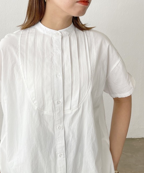 Shelly island(シェリーアイランド)の「ハーフスリーブタックシャツ(シャツ/ブラウス・レディース・ホワイト/ブラック・FREE)」の11枚目の写真