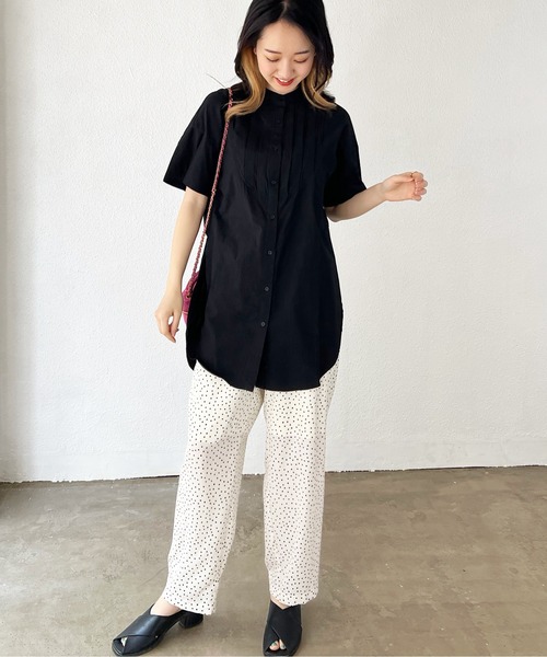 Shelly island(シェリーアイランド)の「ハーフスリーブタックシャツ(シャツ/ブラウス・レディース・ホワイト/ブラック・FREE)」の19枚目の写真