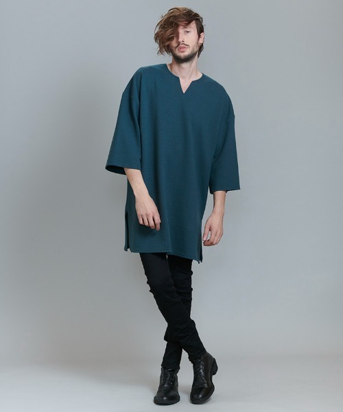 NO ID.(ノーアイディ)の「mlt3898-ハーフスリーブキーネックロングPO プルオーバー(Tシャツ/カットソー・メンズ・ブルーグリーン/ブラック/グレー/ホワイト・ONE SIZE)」の10枚目の写真
