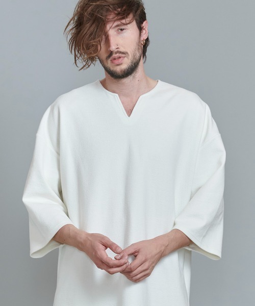 NO ID.(ノーアイディ)の「mlt3898-ハーフスリーブキーネックロングPO プルオーバー(Tシャツ/カットソー・メンズ・ブルーグリーン/ブラック/グレー/ホワイト・ONE SIZE)」の11枚目の写真