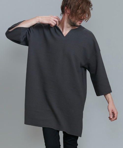 NO ID.(ノーアイディ)の「mlt3898-ハーフスリーブキーネックロングPO プルオーバー(Tシャツ/カットソー・メンズ・ブルーグリーン/ブラック/グレー/ホワイト・ONE SIZE)」の15枚目の写真