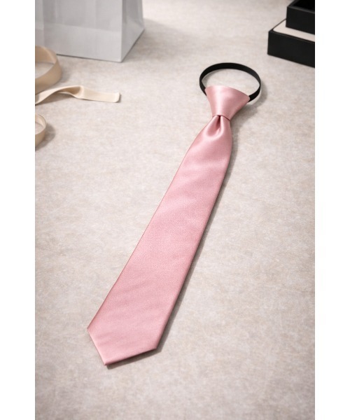 Sakka(サッカ)の「イージーフィット ナロータイ(ネクタイ・メンズ・ネイビー/グレー/ゴールド/ネイビー系2/ネイビー系3/ワイン/ブラック系その他2/ブラック系その他3/ブラック系その他4/ブラック系その他6/グレー系その他2/ブラック系/ブラック系1/ブラック系2/ブラック系3/ブラック系その他/ネイビー系/ワイン系/ワイン系1/ブラック系その他7/ブラック/レッド/ブルー/ホワイト/ピンク/イエロー・MEDIUM/FREE/M)」の21枚目の写真