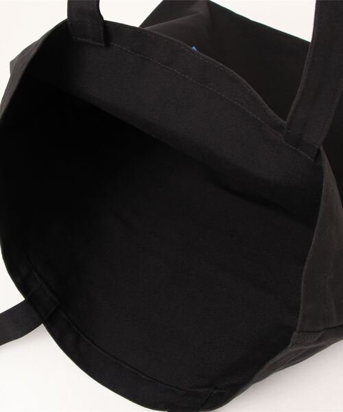 FRUIT OF THE LOOM（フルーツオブザルーム）の「CAL PRINT PL TOTE /トートバッグ / A4 / カジュアル / ロゴ / プリント / 刺繍 / 大容量 / キャンバス（トートバッグ・メンズ・アイボリー/ブラック系その他・FREE）」の5枚目の写真