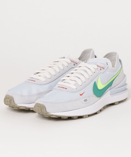 W NIKE WAFFLE ONE SE　DX4309-001