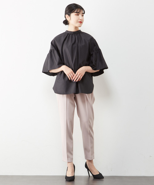 Tiara（ティアラ）の「ギャザースリーブ2WAYブラウス（シャツ/ブラウス・レディース・プラム/グリーン/ブラック・FREE）」の5枚目の写真