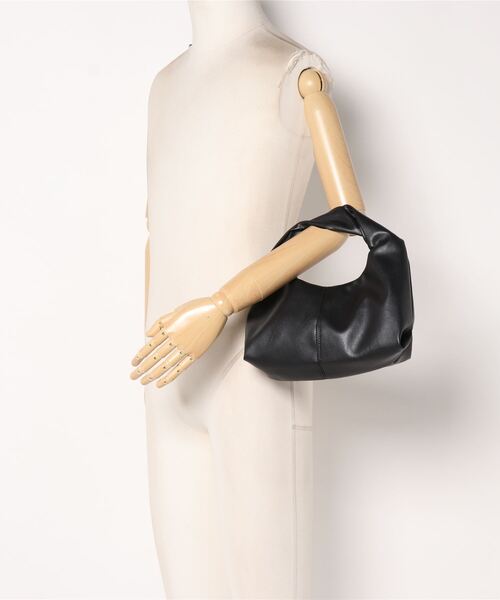 HONEYSUCKLE ROSE（ハニーサックルローズ）の「【HONEYSUCKLE ROSE】ＰＵねじりハンドルバッグ（ハンドバッグ・レディース・ブラック/ブルー・ONE SIZE）」の5枚目の写真