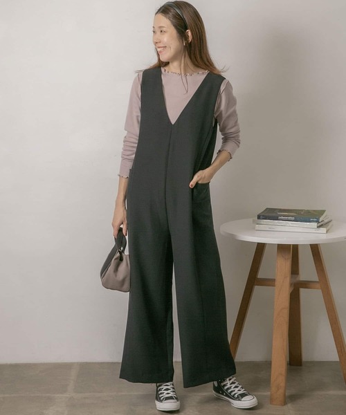 URBAN RESEARCH Sonny Label（アーバンリサーチサニーレーベル）の「マシンウォッシャブルVネックサロペット（サロペット/オーバーオール・レディース・ブラック/グレー系その他・FREE）」の8枚目の写真
