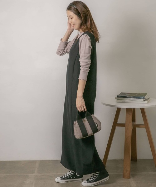 URBAN RESEARCH Sonny Label（アーバンリサーチサニーレーベル）の「マシンウォッシャブルVネックサロペット（サロペット/オーバーオール・レディース・ブラック/グレー系その他・FREE）」の9枚目の写真