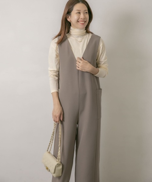 URBAN RESEARCH Sonny Label（アーバンリサーチサニーレーベル）の「マシンウォッシャブルVネックサロペット（サロペット/オーバーオール・レディース・ブラック/グレー系その他・FREE）」の13枚目の写真
