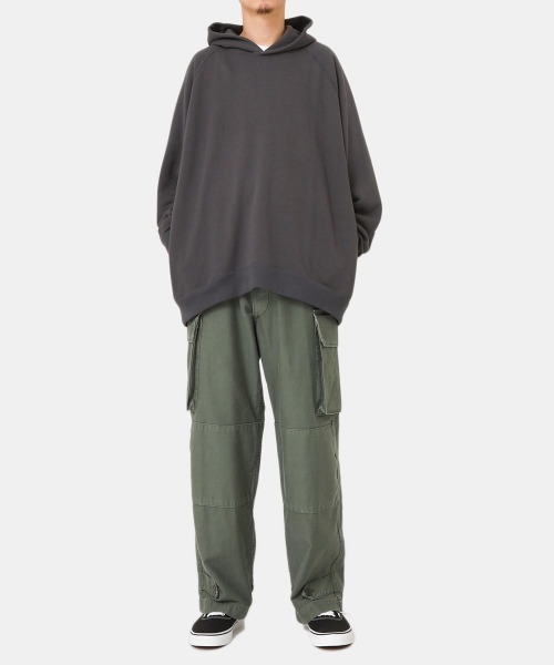 REMI RELIEF NAVY LABEL（レミレリーフネイビーレーベル）の「REMI RELIEF NAVY LABEL / レミレリーフ ネイビーレーベル：M47PT：RN23313243AK[STD]（カーゴパンツ・メンズ・オリーブ/カーキ・M/L/S）」の6枚目の写真