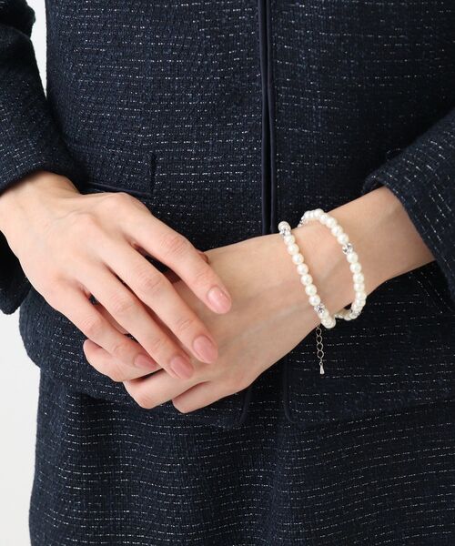 SHOO・LA・RUE（シューラルー）の「◆【入卒/セレモニー】ゴージャスブレスコサージュ（ブローチ/コサージュ・レディース・ライトベージュ/オフホワイト/ピンク系/ネイビー・00）」の6枚目の写真