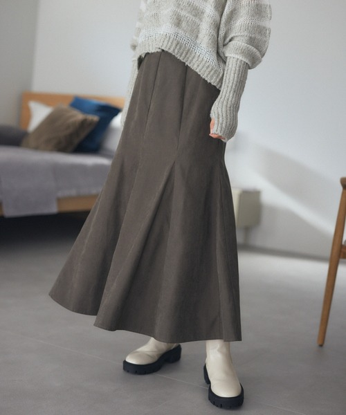 mysty woman（ミスティウーマン）の「無地/花柄フレアスカート 167440（スカート・レディース・ブラック系その他/アイボリー/ブラウン/ネイビー/ホワイト系その他/ベージュ系その他/ライトベージュ・FREE）」の5枚目の写真