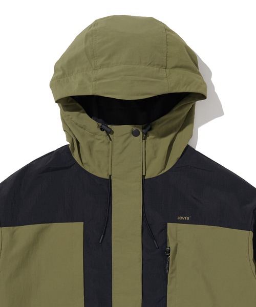 Levi's(リーバイス)の「Levi's/リーバイス HARPER ウィンドブレーカー MARTINI OLIVE(ナイロンジャケット・レディース・マルチ・M/XS/S)」の9枚目の写真