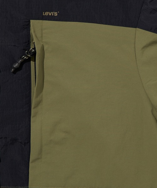 Levi's(リーバイス)の「Levi's/リーバイス HARPER ウィンドブレーカー MARTINI OLIVE(ナイロンジャケット・レディース・マルチ・M/XS/S)」の12枚目の写真