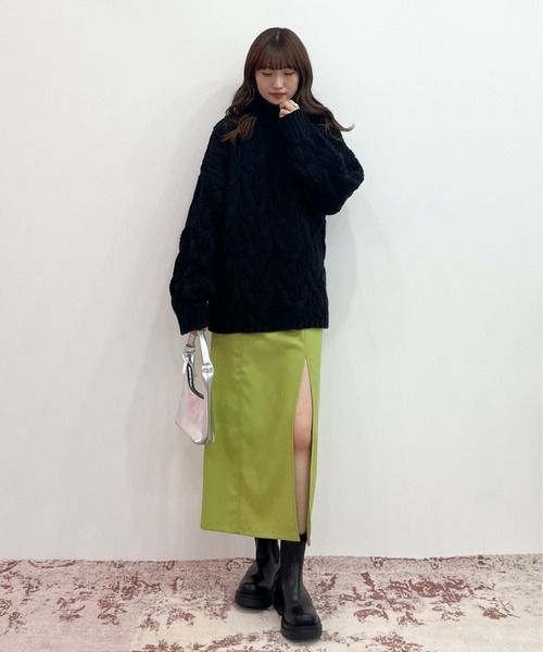 EPIMI E'PIMMY（エピミエピミー）の「オーバータートルケーブルチュニックニット（ニット/セーター・レディース・オリーブ/ブラック/オフホワイト/ピンク・MEDIUM）」の12枚目の写真