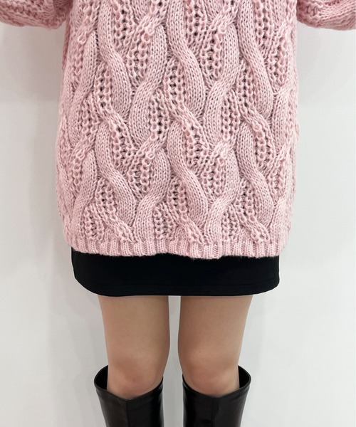 EPIMI E'PIMMY（エピミエピミー）の「オーバータートルケーブルチュニックニット（ニット/セーター・レディース・オリーブ/ブラック/オフホワイト/ピンク・MEDIUM）」の16枚目の写真