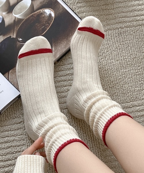 Vipoa（ヴィポア）の「ラインベーシックリブソックス（ソックス/靴下・レディース・グリーン/ブラック/イエロー/ブルー/ホワイト/レッド・FREE）」の6枚目の写真