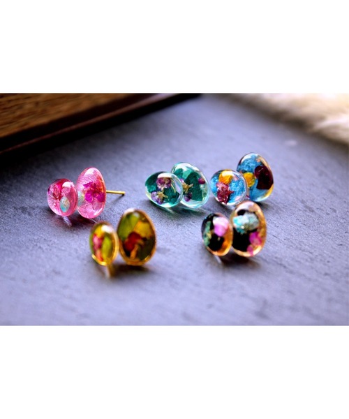 tone（トーン）の「【Willija】金属アレルギー対応《F.mirrors collection》フラワーイヤリング小(MA)（イヤリング・レディース・その他4/その他1/その他2/その他3/その他5/その他7/その他6/その他8/イエロー・FREE）」の13枚目の写真