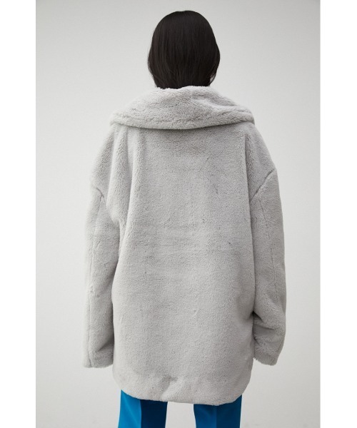 AZUL by moussy(アズールバイマウジー)の「FLUFFY BIG COLLAR COAT/フラッフィービッグカラーコート(その他アウター・レディース・ダークグリーン/ライトグレー・SMALL/MEDIUM)」の5枚目の写真
