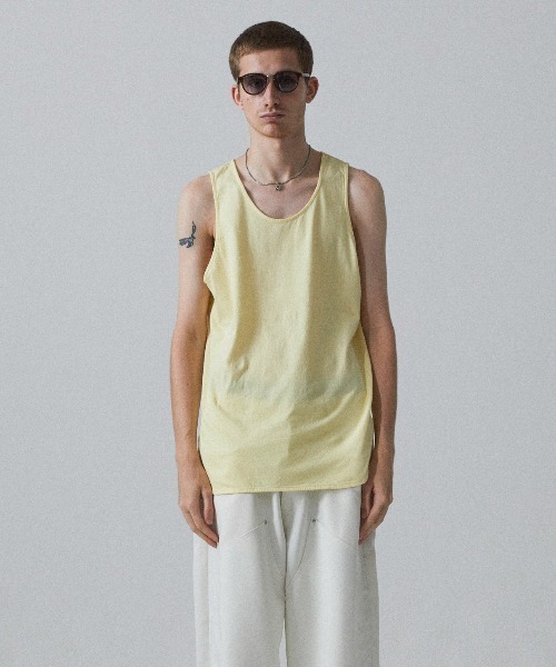 Iroquois（イロコイ）の「LAYERED LONG T/T（タンクトップ・メンズ・ブラック/オフホワイト/サックスブルー/イエロー/ワインレッド/ラベンダー・1/2/3）」の5枚目の写真