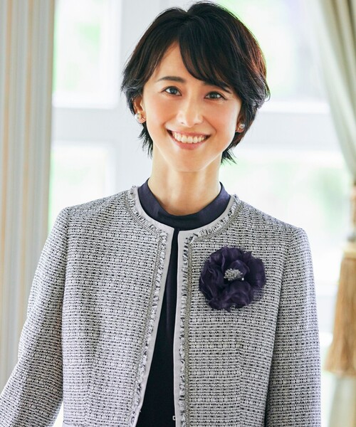 23区(ニジュウサンク)の「【セットアップ対応】ライトシャインツイード ノーカラー ジャケット(ノーカラージャケット・レディース・ブラック系1/ネイビー系/スカイブルー系/アイボリー系・38/40/42/36)」の6枚目の写真
