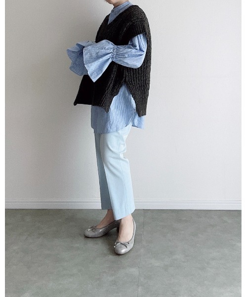 Yucca（ユッカ）の「ミックスケーブルベスト（MEKKE　低身長向け）（ニット/セーター・レディース・ベージュ/ブラウン/ダークブラウン・FREE）」の8枚目の写真