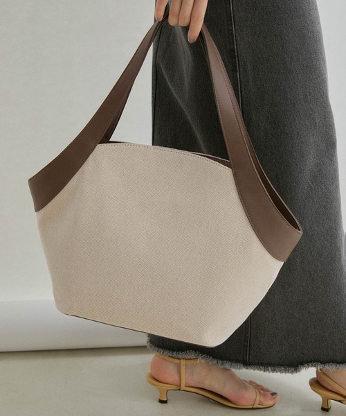 SALON adam et rope'(サロン アダム エ ロペ)の「キャンバスレザーコンビワークバッグ/トートバッグ(トートバッグ・レディース・ブラック/ダークブラウン・FREE)」の17枚目の写真