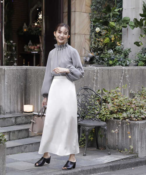 N.（N. Natural Beauty Basic）（エヌエヌナチュラルビューティーベーシック）の「【S Size Line】◆サテンストレートスカート（スカート・レディース・スミクロ/ナチュラル/カーキ・SMALL/MEDIUM）」の22枚目の写真