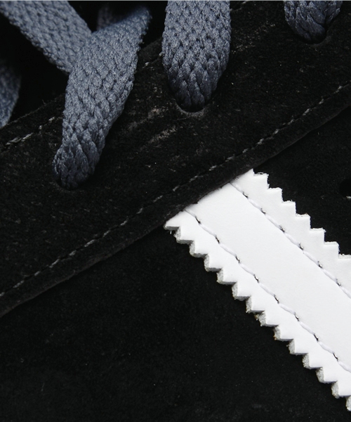 adidas（アディダス）の「メンズ アディダス スーパースター デラックス スエード adidas SUPERSTAR 80s DLX SUEDE B25961（スニーカー・メンズ・ブラック・26cm/27cm/26.5cm/28cm/28.5cm/27.5cm/29cm）」の10枚目の写真