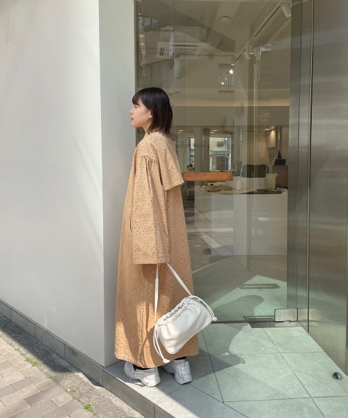 I_am（アイアム）の「cutwork lace coat（その他アウター・レディース・ベージュ系/ブラック/クリーム・FREE）」の18枚目の写真