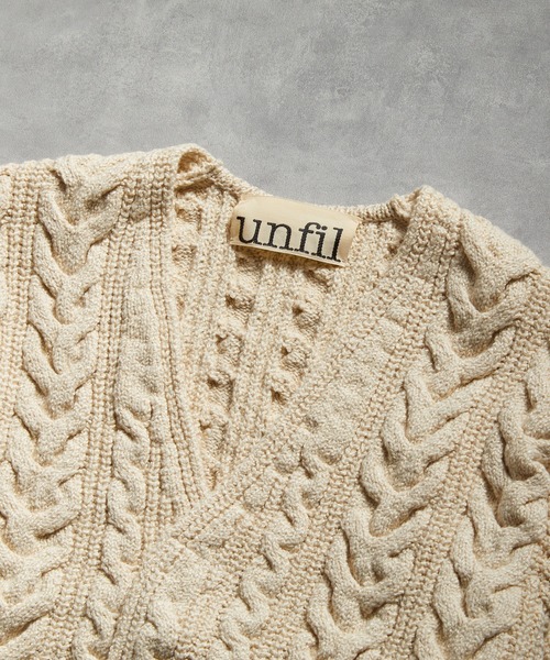 UNFIL(アンフィル)の「unfil アンフィル / cotton & lambs wool cable-knit cropped cardigan コットン&ラムウール ケーブルニット クロップドカーディガン / WHFL-UW120(カーディガン/ボレロ・レディース・アイボリー/ライトグレー・1)」の19枚目の写真
