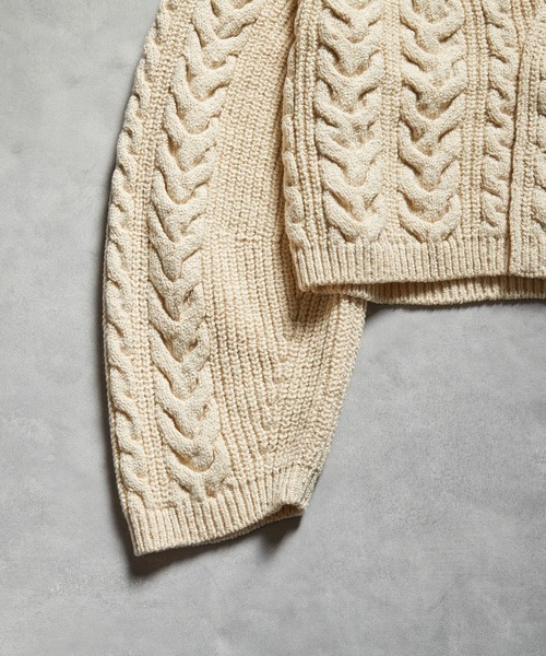 UNFIL(アンフィル)の「unfil アンフィル / cotton & lambs wool cable-knit cropped cardigan コットン&ラムウール ケーブルニット クロップドカーディガン / WHFL-UW120(カーディガン/ボレロ・レディース・アイボリー/ライトグレー・1)」の20枚目の写真