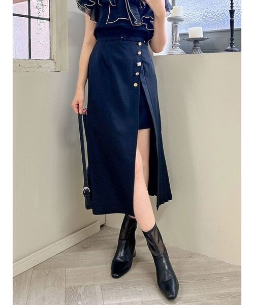 dazzlin（ダズリン）の「アシメプリーツラップスカート（スカート・レディース・アイボリー/ブラック/カーキ・SMALL/MEDIUM）」の3枚目の写真