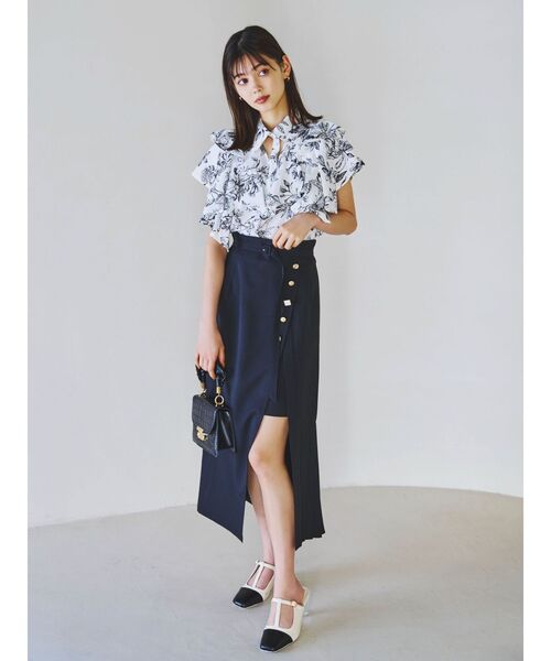 dazzlin（ダズリン）の「アシメプリーツラップスカート（スカート・レディース・アイボリー/ブラック/カーキ・SMALL/MEDIUM）」の12枚目の写真