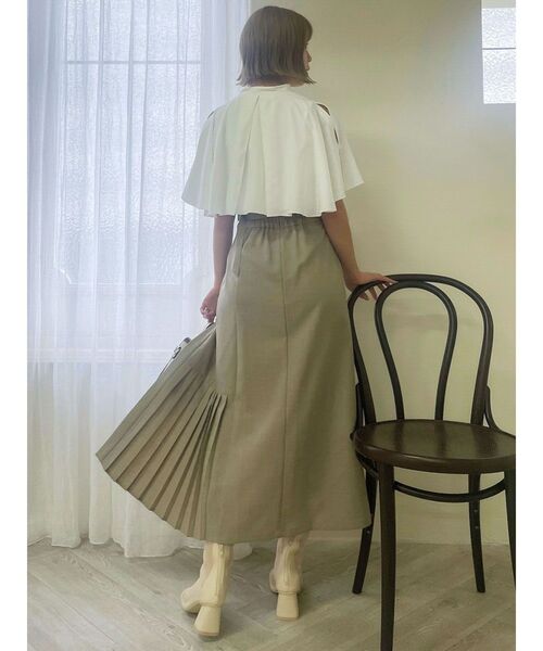 dazzlin（ダズリン）の「アシメプリーツラップスカート（スカート・レディース・アイボリー/ブラック/カーキ・SMALL/MEDIUM）」の11枚目の写真