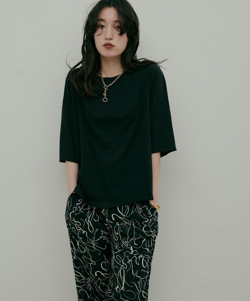 LARUTA(ラルータ)の「【LARUTA】ニュアンスゆるT(Tシャツ/カットソー・レディース・ブラック/ベージュ/オフホワイト/ピンク・FREE)」の17枚目の写真