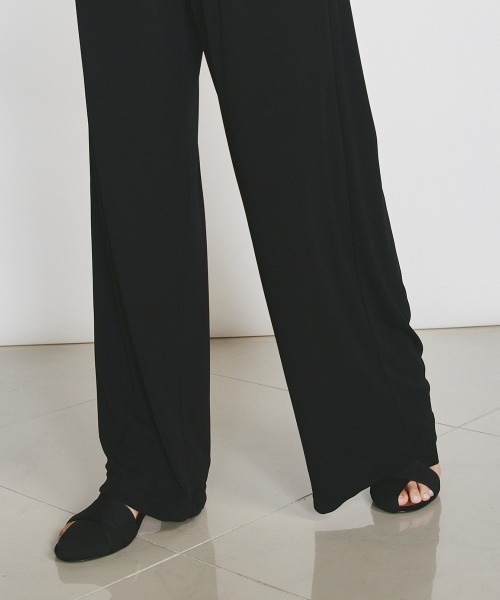 フリルコンビネゾン