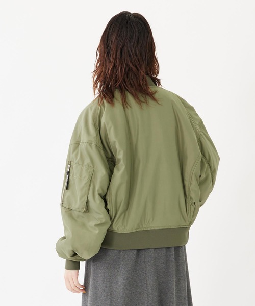 MILKFED.（ミルクフェド）の「REVERSIBLE MA-1 FLIGHT JACKET（MA-1・レディース・ブラック/オリーブ/ベージュ・ONE SIZE）」の21枚目の写真