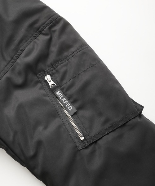 MILKFED.（ミルクフェド）の「REVERSIBLE MA-1 FLIGHT JACKET（MA-1・レディース・ブラック/オリーブ/ベージュ・ONE SIZE）」の19枚目の写真