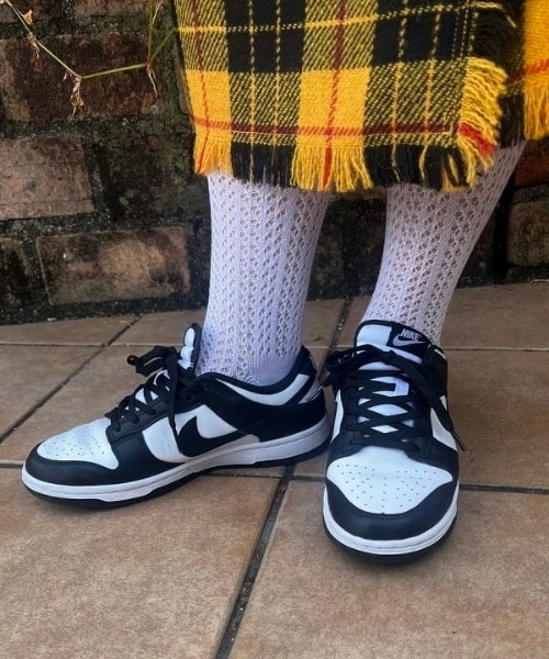 NIKE（ナイキ）の「NIKE / WMNS DUNK LOW（スニーカー・レディース・ブラック・23.5/24/24.5/25/23）」の9枚目の写真