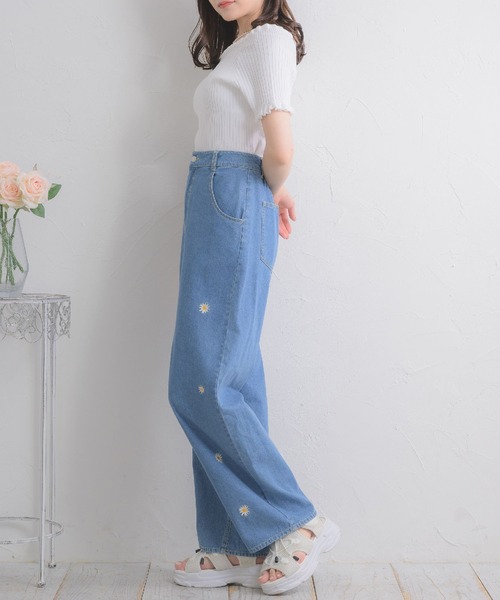 ems excite(エムズエキサイト)の「2WAYフリルNT(ニット/セーター・レディース・ブラック/オフホワイト/イエロー/ブルー・FREE)」の16枚目の写真