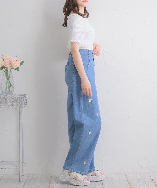 ems excite(エムズエキサイト)の「2WAYフリルNT(ニット/セーター・レディース・ブラック/オフホワイト/イエロー/ブルー・FREE)」の17枚目の写真