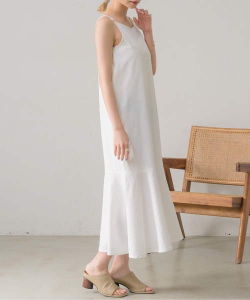 RETRO GIRL(レトロガール)の「BリボンティアードキャミOP(ワンピース・レディース・イエロー/ブラック/オレンジ/ホワイト・LARGE/MEDIUM)」の1枚目の写真