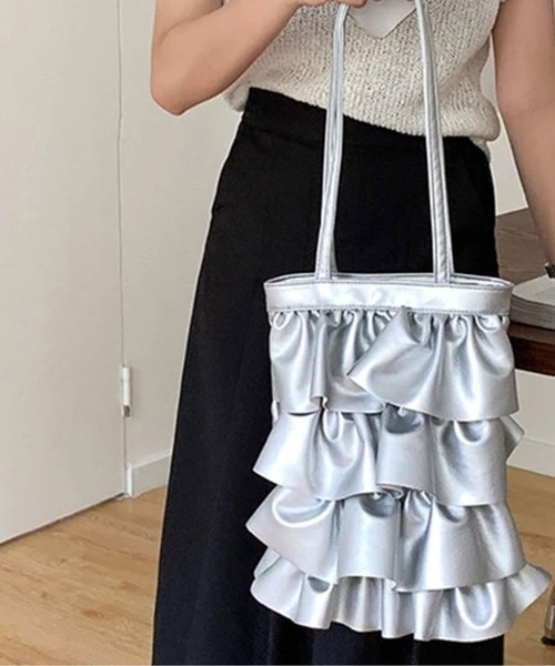 ammy.（エイミードット）の「【 ammy. / エイミードット 】 フリル トートバッグ（トートバッグ・レディース・シルバー/ホワイト/ブラック・FREE）」の10枚目の写真