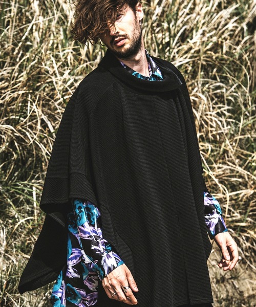 NO ID.（ノーアイディ）の「【NO ID.】3WAY Rib Zip Poncho / 3ウェイ リブ ジップ ポンチョ（ポンチョ・メンズ・アイボリー/ブラック/グレー・ONE SIZE）」の2枚目の写真