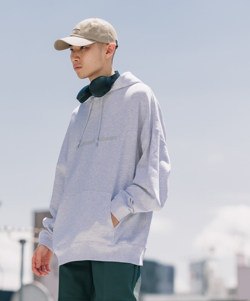 POET MEETS DUBWISE（ポエットミーツダブワイズ）の「POET MEETS DUBWISE/ポエットミーツダブワイズ poetmeetsdubwise Loose Fit Hoodie フーディー（パーカー・メンズ・ホワイト/ブラック/グレー・M/L）」の21枚目の写真