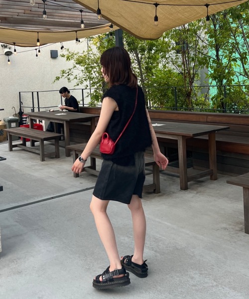 shesame（シーセム）の「グラデーション加工デニムショートパンツ（デニムパンツ・レディース・ブラック/ブルー・SMALL/MEDIUM）」の16枚目の写真